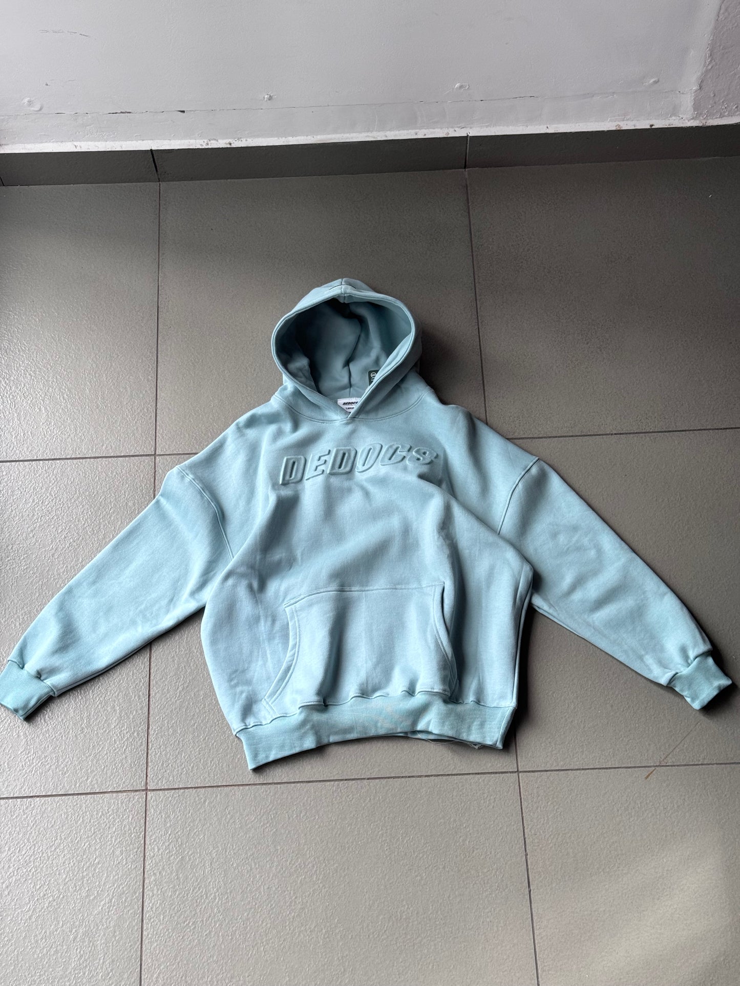 PLAIN HOODIES