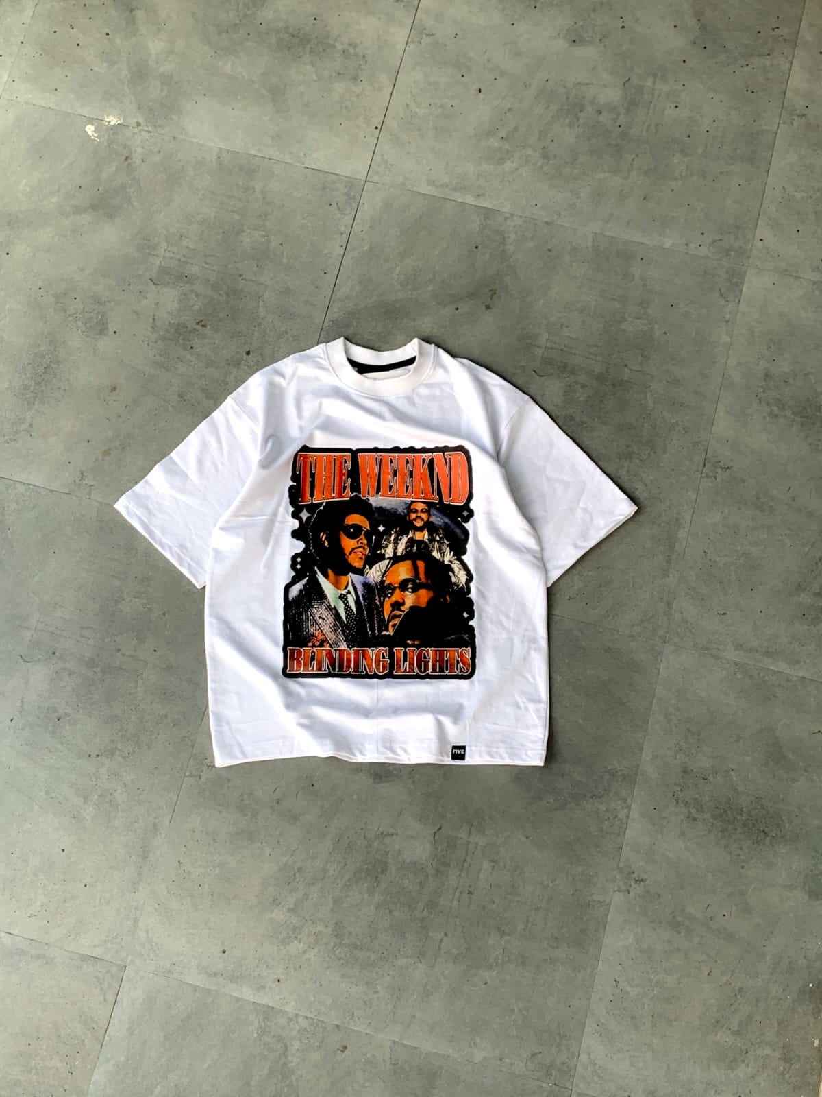 WEEKEND TEES