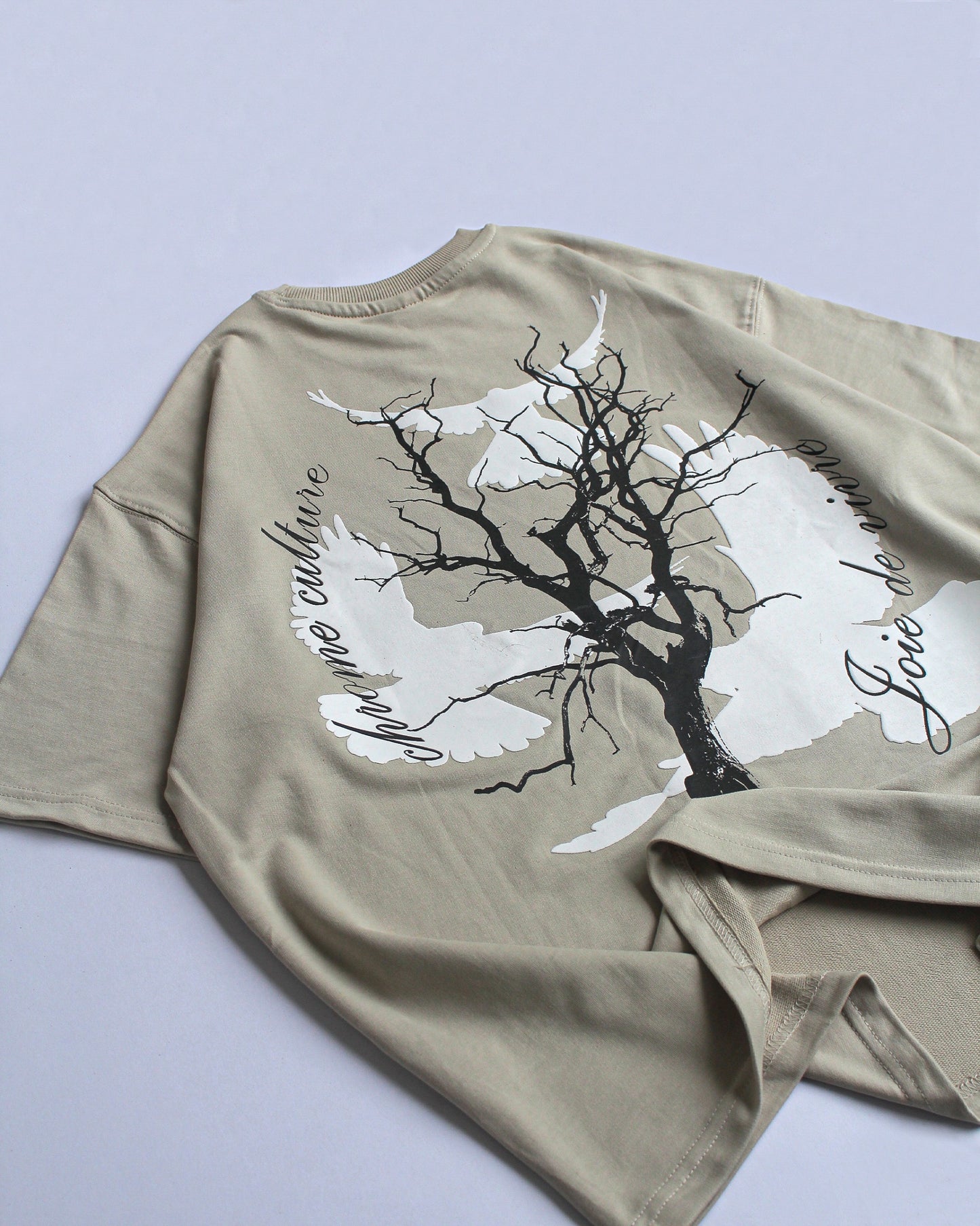 OVERSIZED T SHIRT
