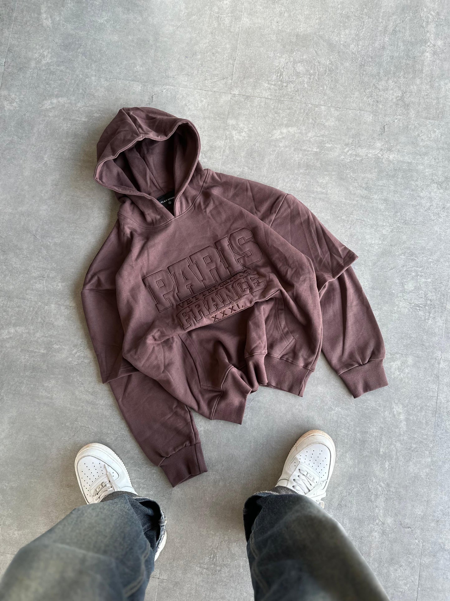 OVERSIZED HOODIE