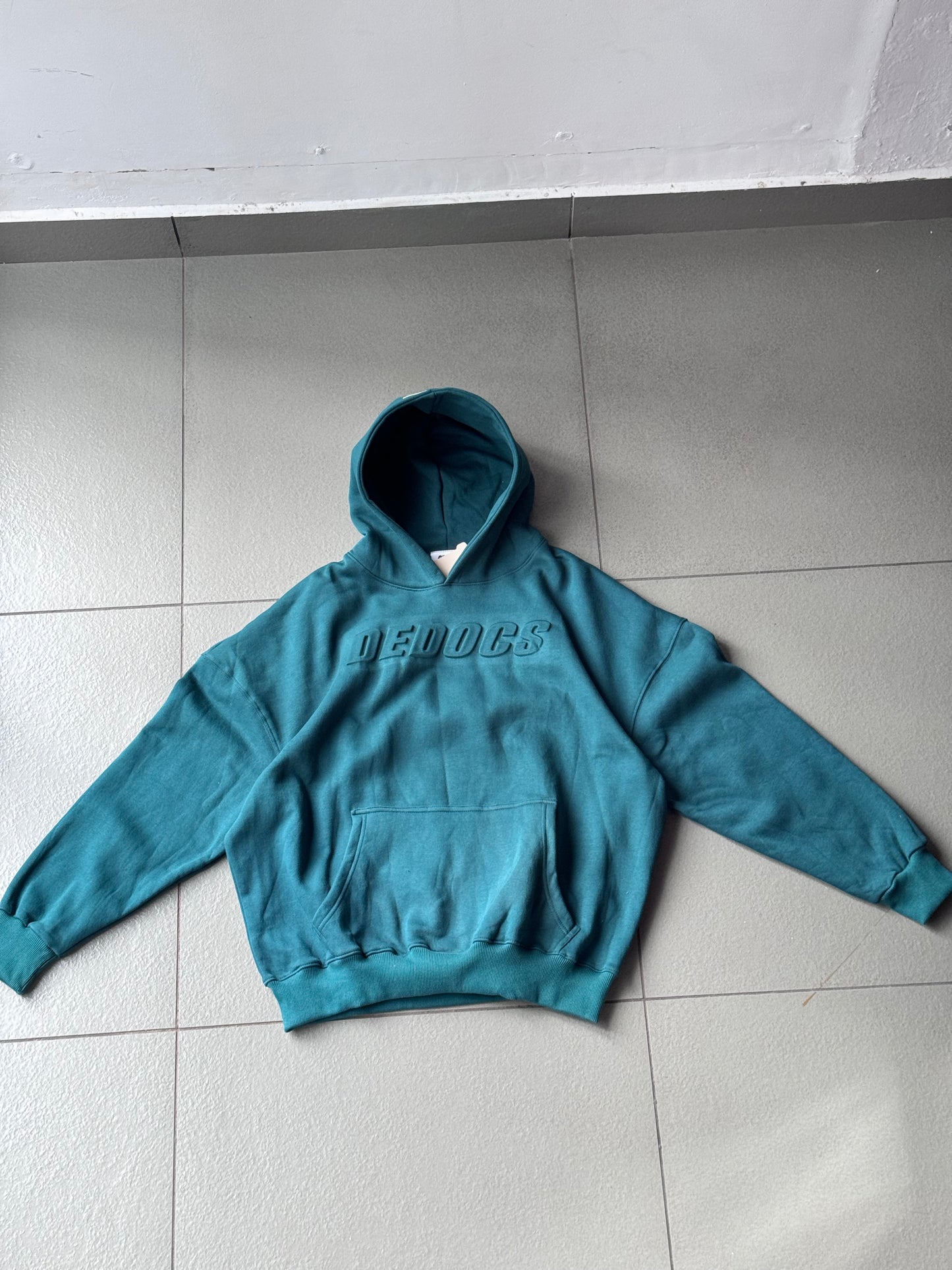 PLAIN HOODIES
