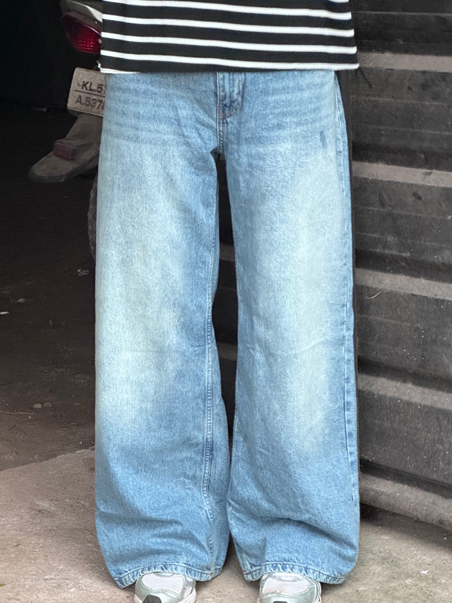 OVER BAGGY