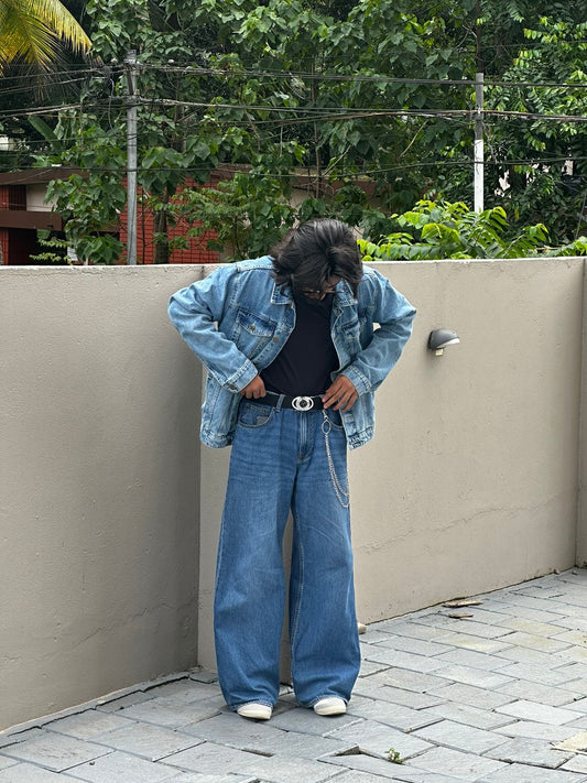 OVER BAGGY JEANS