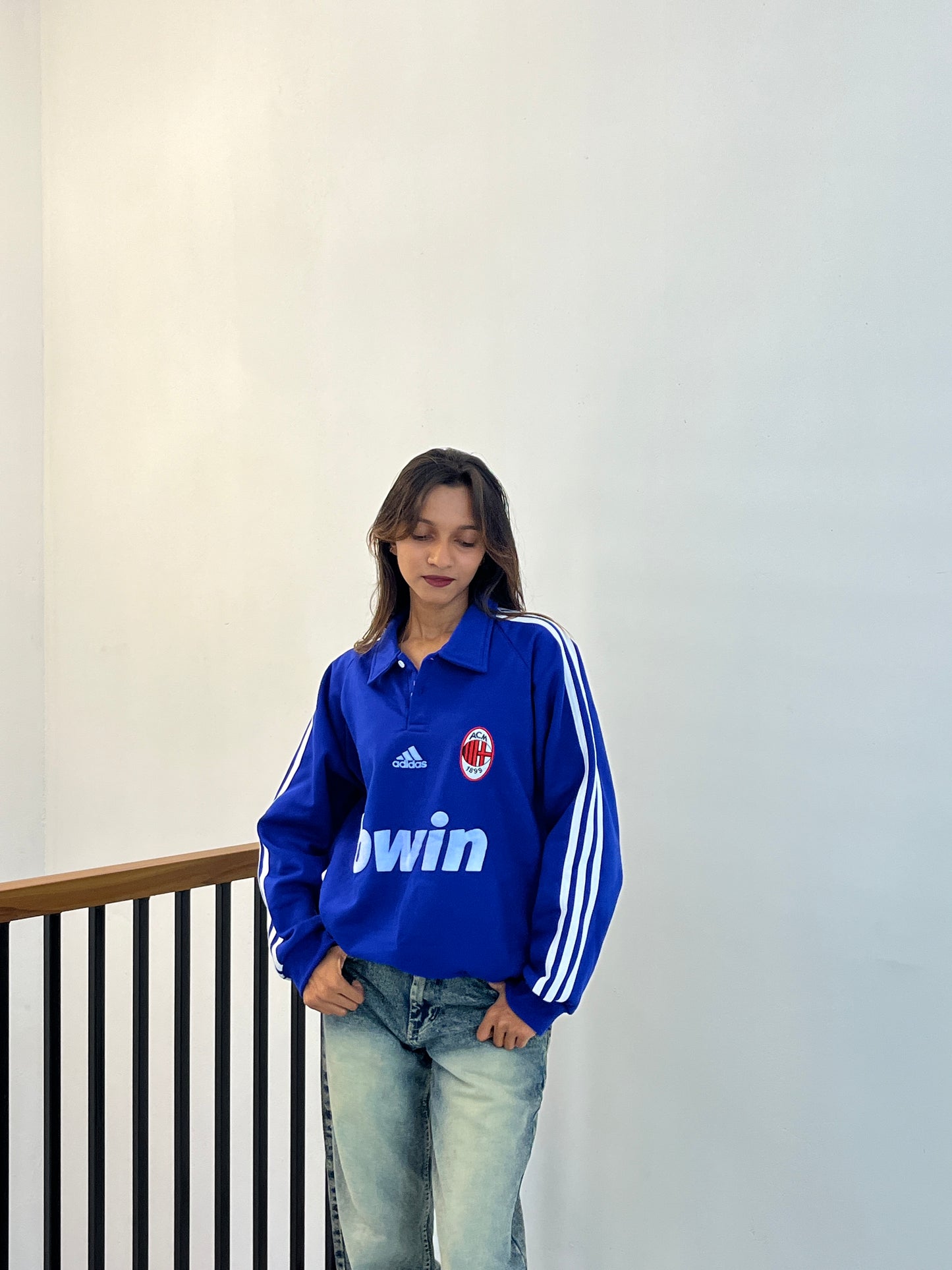 SWEAT TSHIRT
