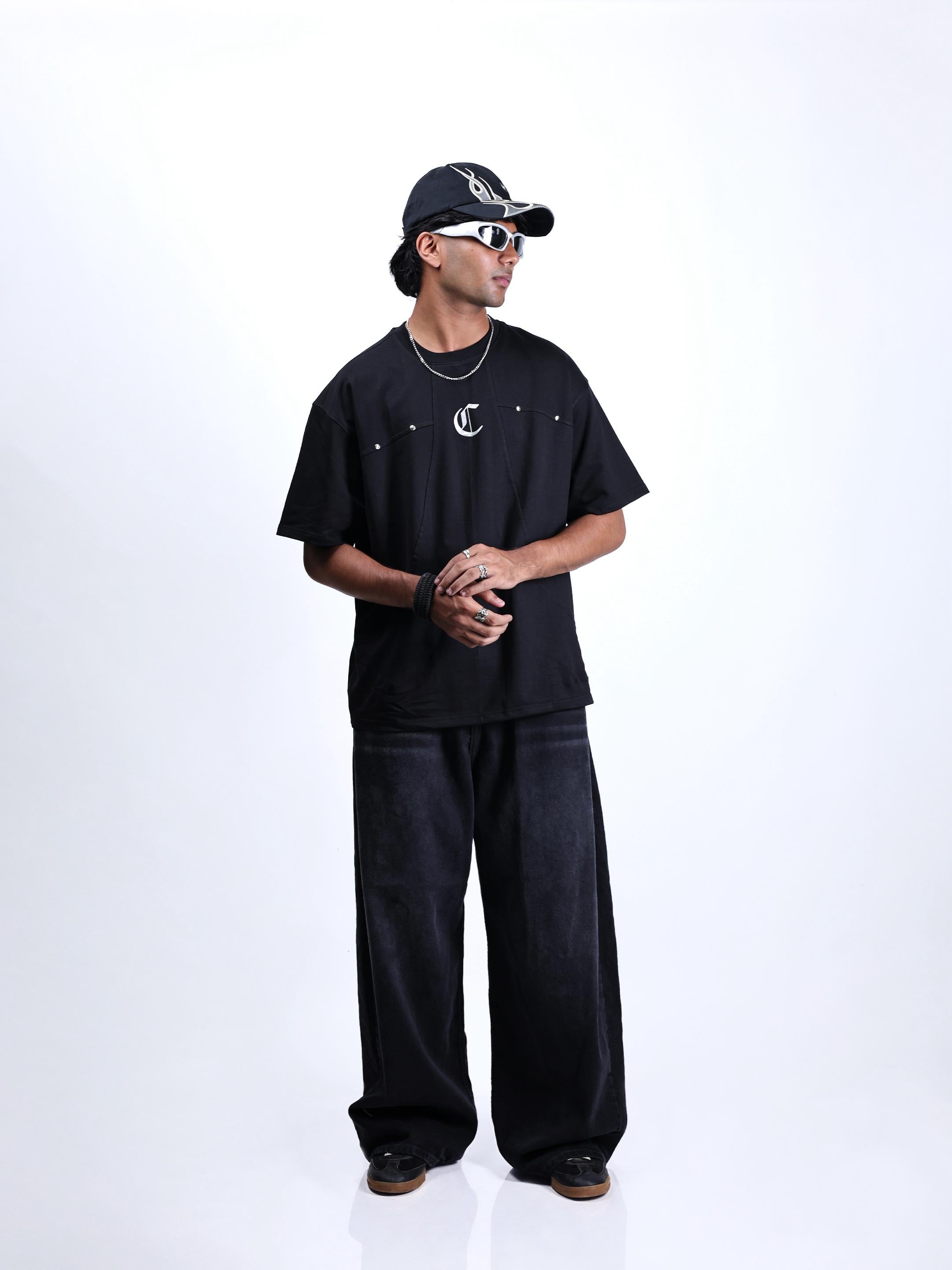 CUT & SEW RIVET T SHIRT