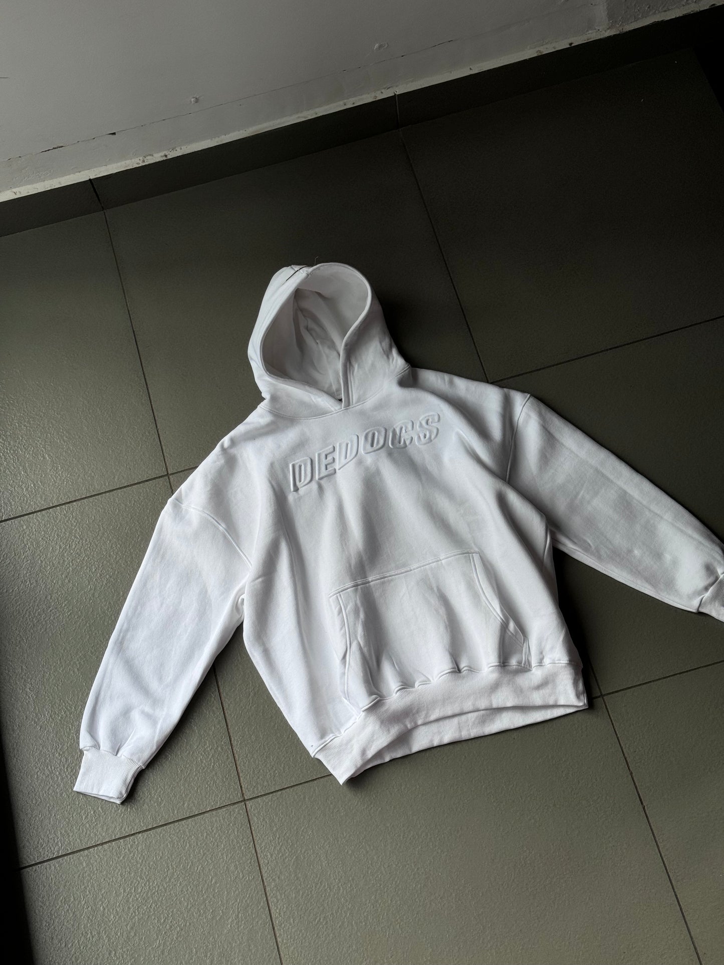 PLAIN HOODIES